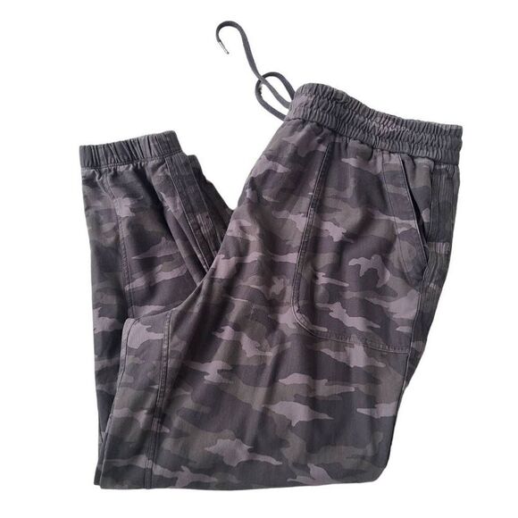 Athleta Camo Farallon Jogger Pants Womens Plus Size 22 Green Running Jogging Gym - Picture 3 of 9